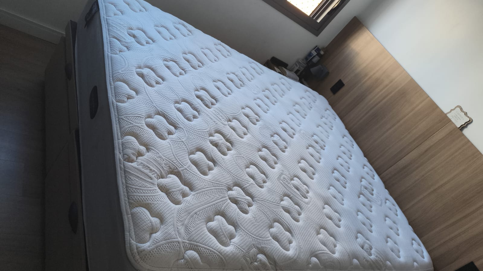 foto-de-uma-cama-limpa